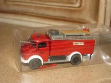 Preiser Feuerwehr 1286 Tank Pumper TLF 16/28-5 Tr MB LF 322/36