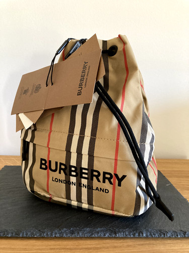 Burberry bucket bag phoebe - burberry, bucket-bag