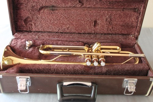 Yamaha ytr 2320 trompete - bb,