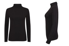 Schwarzer Rollkragenpullover