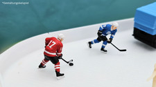 2 Stück 1/87 Eishockeyspieler