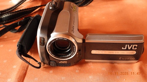 Jvc digital video camera - jvc,
