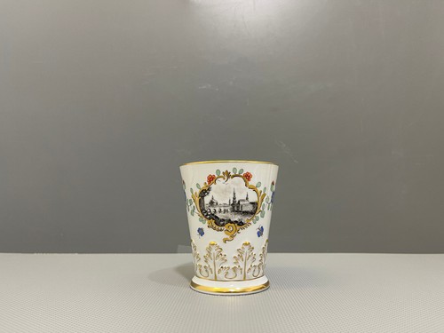 Meissen becher dresden elbufer - dresden,