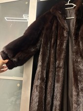 Nerzmantel Damen, Echtes Pelz