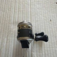 Vtg Zebco RL3 Rhino Tough