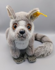 Steiff 120022 - Busch Baby ca. 22 cm mit Knopf und Fahne