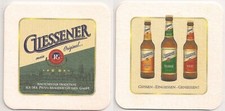 Giessener Biere - alter Bierdeckel "Giessen - Eingiessen - Geniessen!"