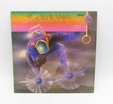 Scorpions fly to the Rainbow