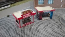 2 Kirmesbuden Z Hot Dog und Crepes  Spur Z 1:220  Lasercut Bausatz Rummel