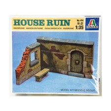 Italeri Model Kit House Ruin