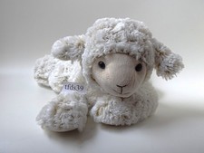 PIA International Soft Toys Schaf liegen Stofftier Plüschtier Kuscheltier (T233)