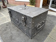 Barock eisen truhe - eisen, um