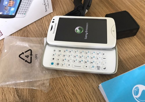 Sony ericsson txt - , ck15i