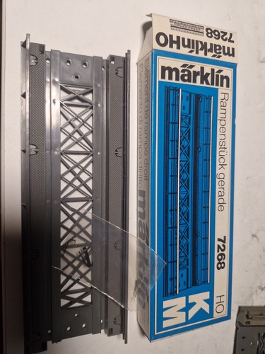 Märklin gerades rampenstück - gerades,