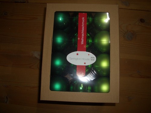 Christbaumkugeln - x,