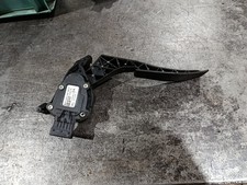 Opel Astra J Gaspedal Geber