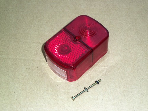 Rücklichtkappe bskl eckig rot - bskl,