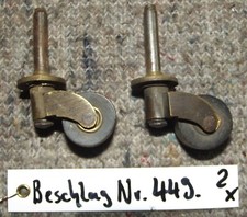 Beschlag Nr. 449, Restaurierungsmaterial, 2 (Paar) Möbelrollen , antik, Patina