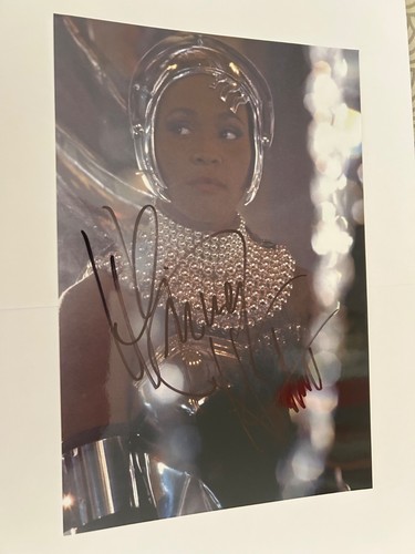 Autogramm whitney houston x - houston, 30