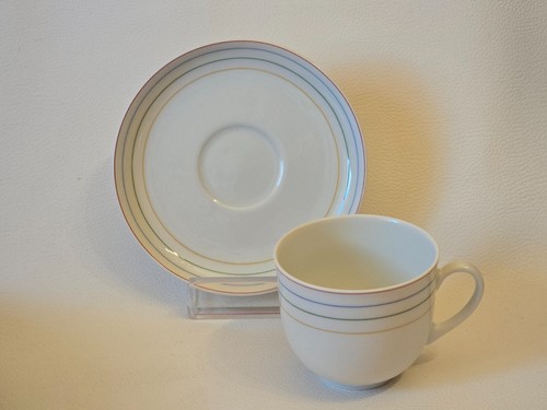 Kaffeetasse mit untertasse - kaffeetasse,