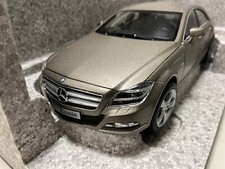 Norev Modellauto Mercedes-Benz CLS(C218) 1:18  B6 696 1297