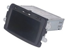 Headunit (Multimedia) DACIA Duster (HS) 1.2 TCe 125 4x4  92 kW  125 PS (06.2015