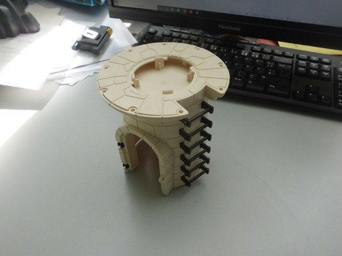 Turm mit zusatzteilen - mit,
