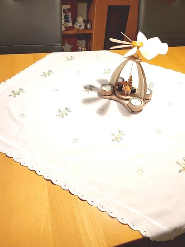 Bestickte weihnachtstischdecke - bestickte,