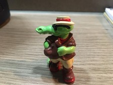 Ü Ei Figuren aus Verschiedenen Jahren