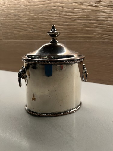 Elegante versilberte dose mit - elegante,
