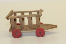 Alter kleiner leiterwagen -  alter, kleiner leiterwagen