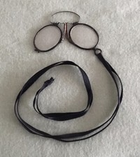 Brille Kneifer Zwicker Uralt ca. 1880/90