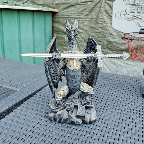 Fantasy drachenfigur motiv - fantasy,