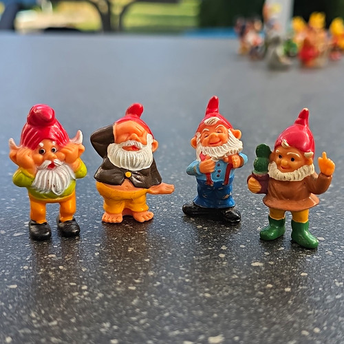 überraschungsei figuren - Ü-ei,
