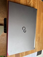 Fujitsu Celsius H770, inkl