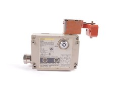OMRON Safety Door Lock Switch