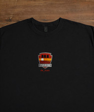 Embroidered T-Shirt de_train |