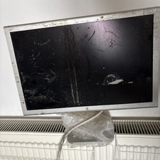 Apple Cinema Display For Parts Not working 