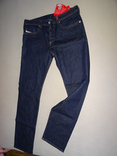 Diesel Herrenjeans, Modell