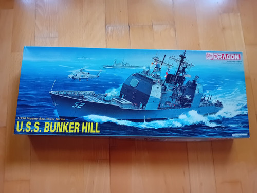 Uss bunker hill - guided, missile