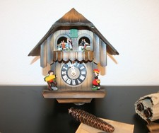 Kuckucksuhr Schwarzwald, Vintage Pendeluhr, AMS, Schnitzereien BEMA, Spielwerk