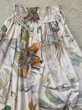 ZARA_ROCK_WEISS_BLUMEN_GR