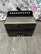 Antikes Akkordeon Vintage