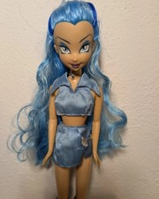Icy Winx Club Villain Doll