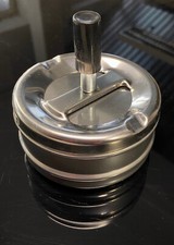 2x Drehascher oder Kippaschenbecher aus Chrom, Windgeschützt
