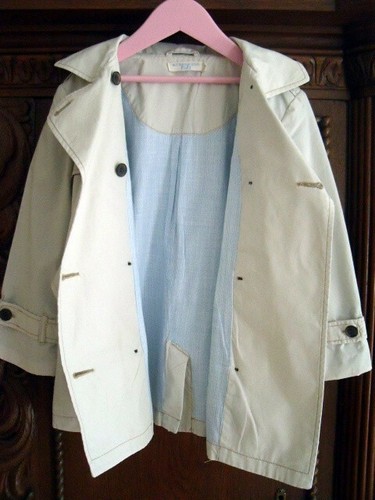 Wunderschöner trenchcoat von - trenchcoat,