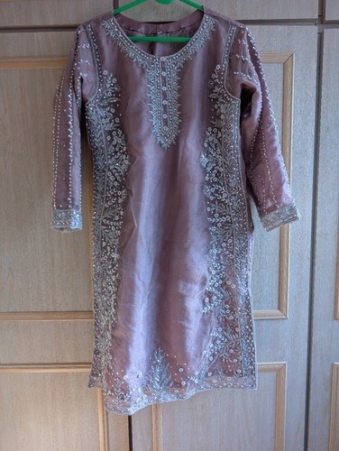 Asiatisches lehenga set mit - asiatisches,