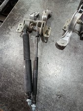 Citroen C5 II Break RC Heckklappenscharnier Heckklappe Scharnier rechts Dämpfer