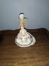 Alte winzige Puppe-Petit