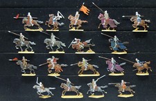 18 Zinnfiguren  Ritter